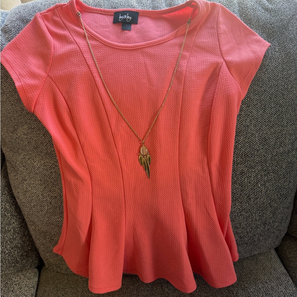 by & by Coral Short Sleeve Women's Top